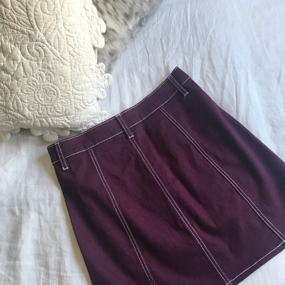 Burgundy mini with Silver Buttons * Never Worn* - Picture 3 of 3